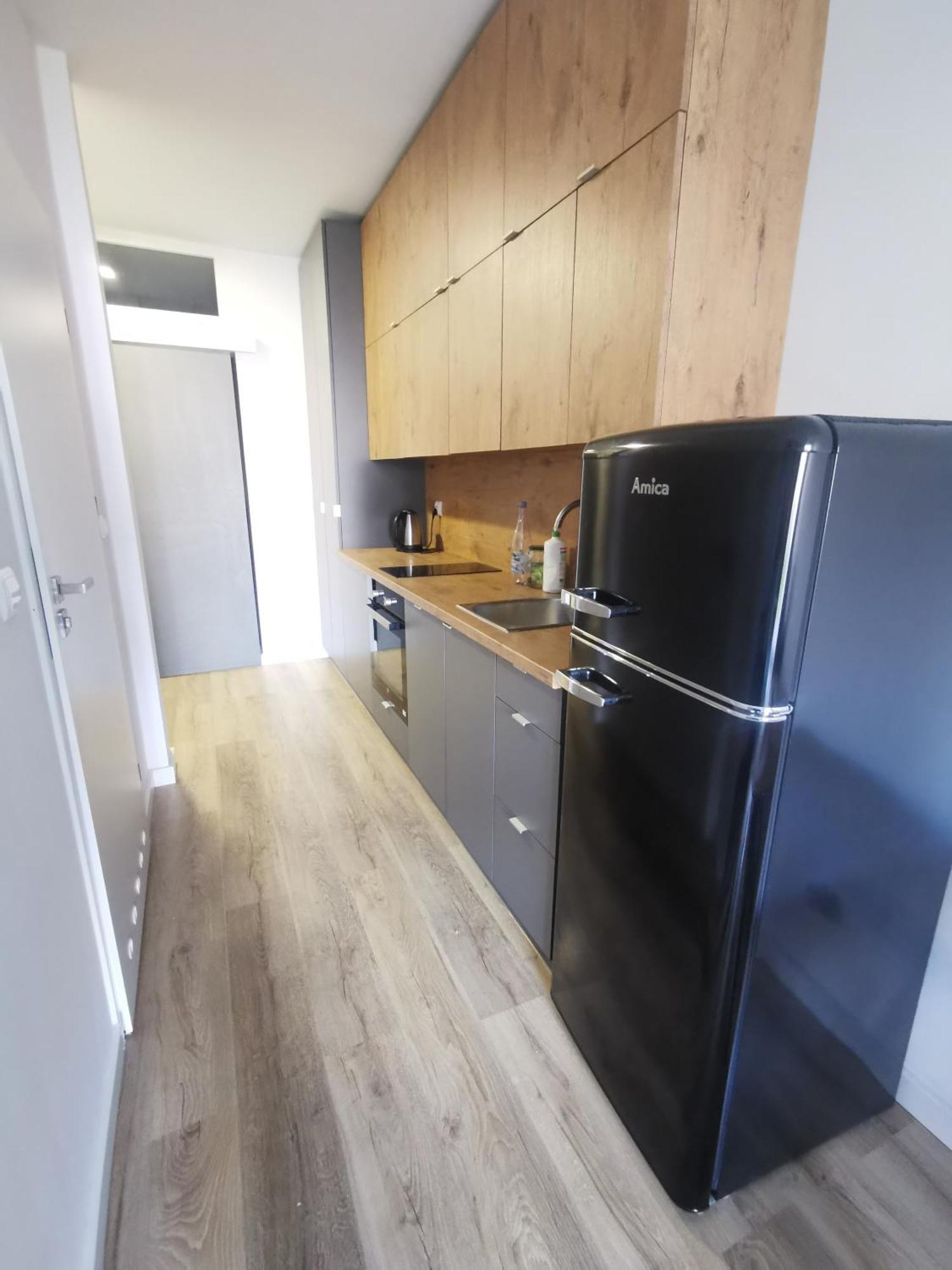 Adler Room Suite -- Prywatna Lazienka, Dostep Na Kod, Parking Łódź Dış mekan fotoğraf